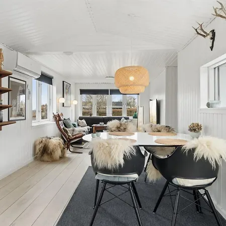 Holiday home Ally - 1-2km From The Sea By Interhome Allingabro