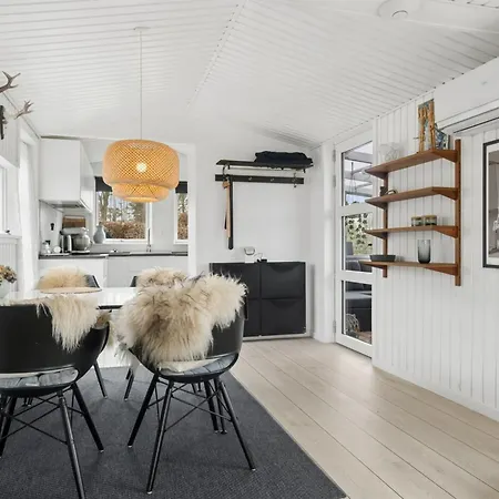 Ally - 1-2km From The Sea By Interhome Allingabro