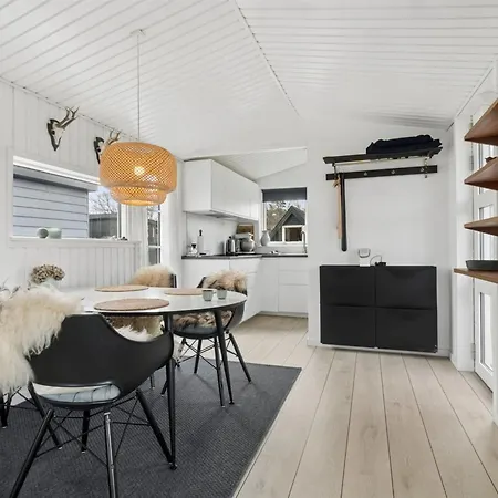 Ally - 1-2km From The Sea By Interhome Holiday home *